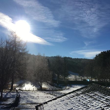 Une suite à la campagne Le Chambon-sur-Lignon Exterior foto